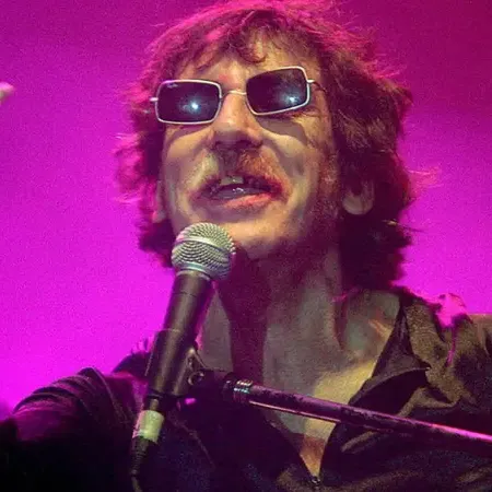 Morón prepara un homenaje a Charly García con música y actividades culturales