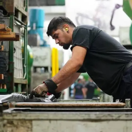 El empleo privado formal acumula 14 meses consecutivos de caída en Argentina